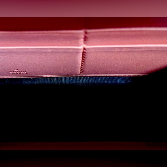 GUCCI Vintage Authentic Microguccdssima Leather Continental Wallet Price Firm! - Picture 10 of 16